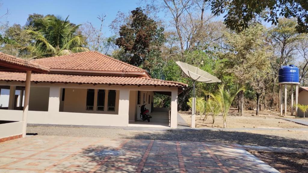 Hotel E Pousada 3 Irmaos Coxim Екстер'єр фото